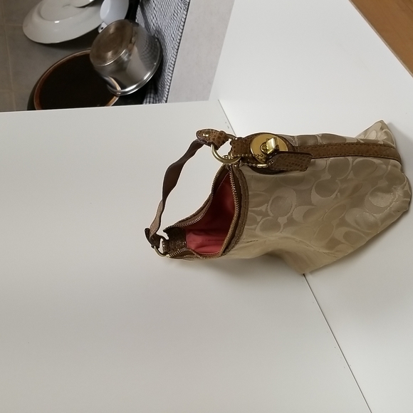 Purse - Picture 6 of 6